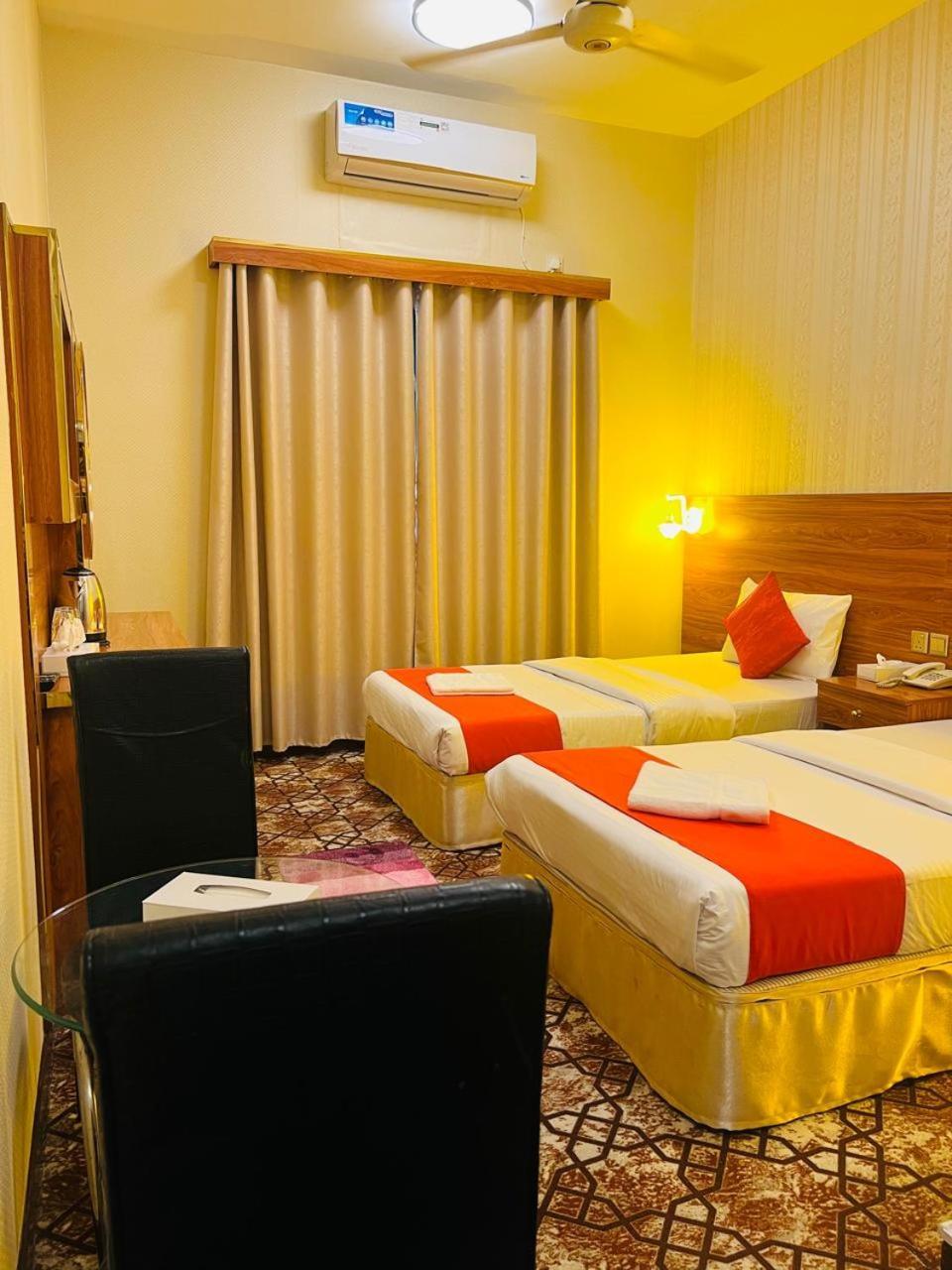 Parasol Hotel Dubai Dış mekan fotoğraf